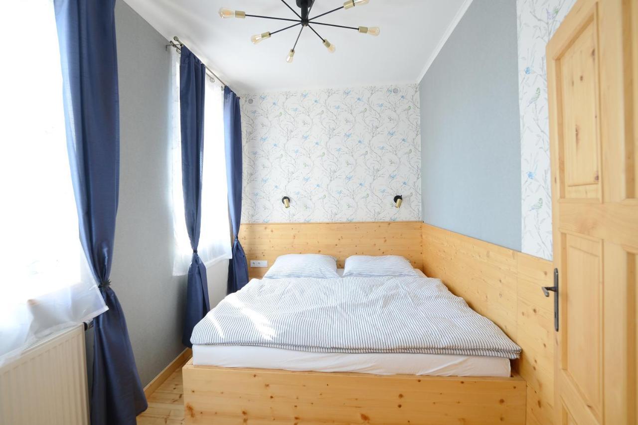 Apartmany Stepankova 85 フルディム エクステリア 写真